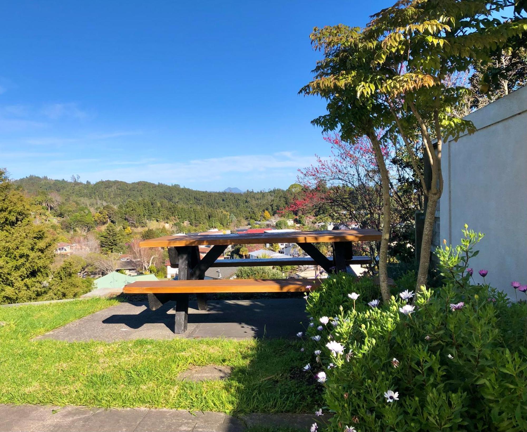Ferienwohnung Hillcrest Two Whakatāne Exterior foto